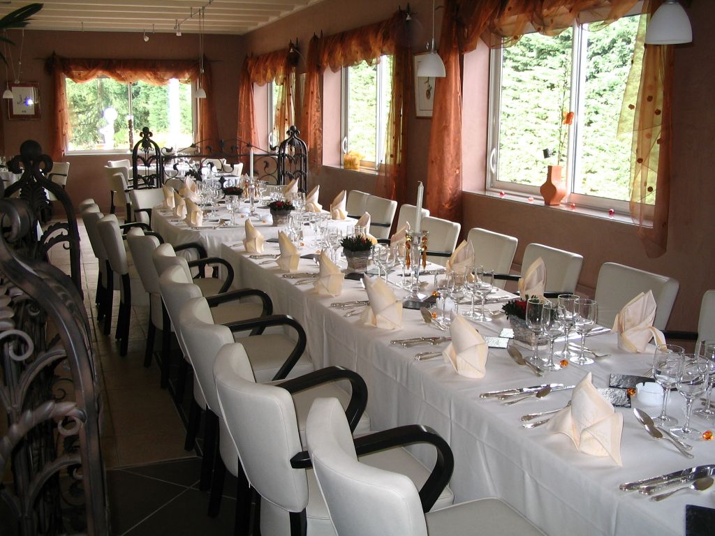 Salle restaurant mariage  Le mariage